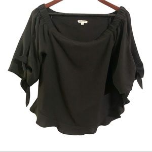 Olivia Grey Black Short Sleeved Blouse S